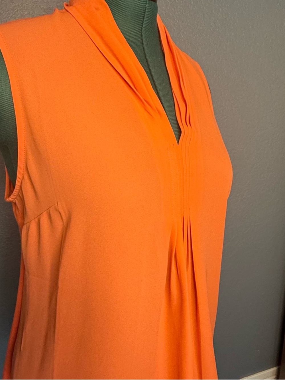 Soft Surroundings NWT Orange Sleeveless Blouse Draped Neck Top Size Large Flowy - Picture 6 of 8